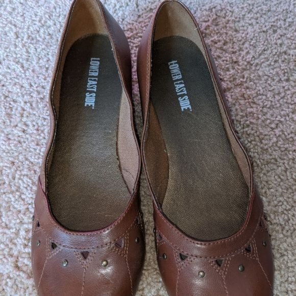 LOWER EAST SIDE WOMENS BROWN FAUX LEATHER LOW WEDGE HEELS SLIP ON SHOES SIZE 8.5 - Picture 13 of 13